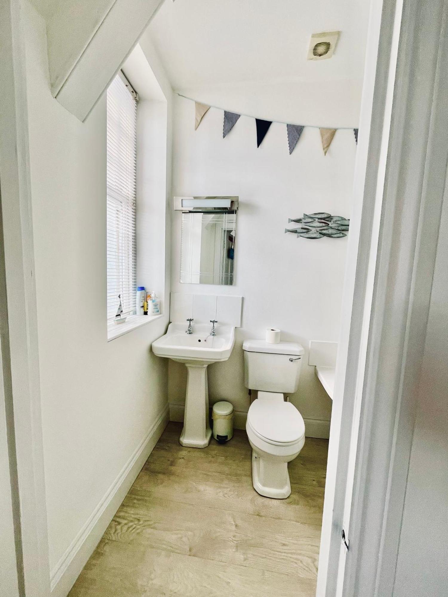 Lyme Regis Renovated Period Seaside Flat公寓 外观 照片